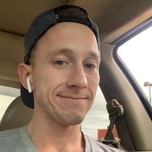 Meet your Posher, Bradley